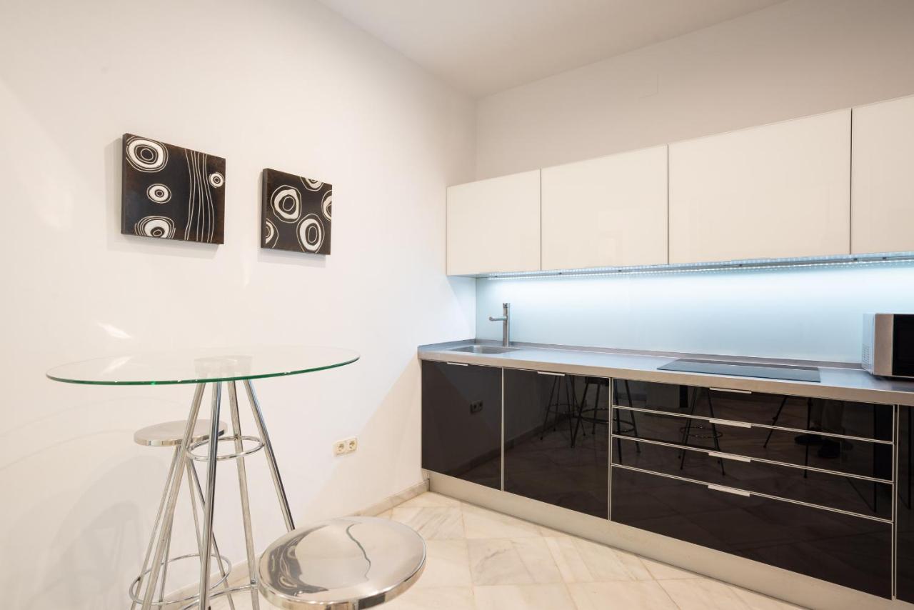 Urbe10 Cister 1 Bedroom Apartment Malaga Luaran gambar