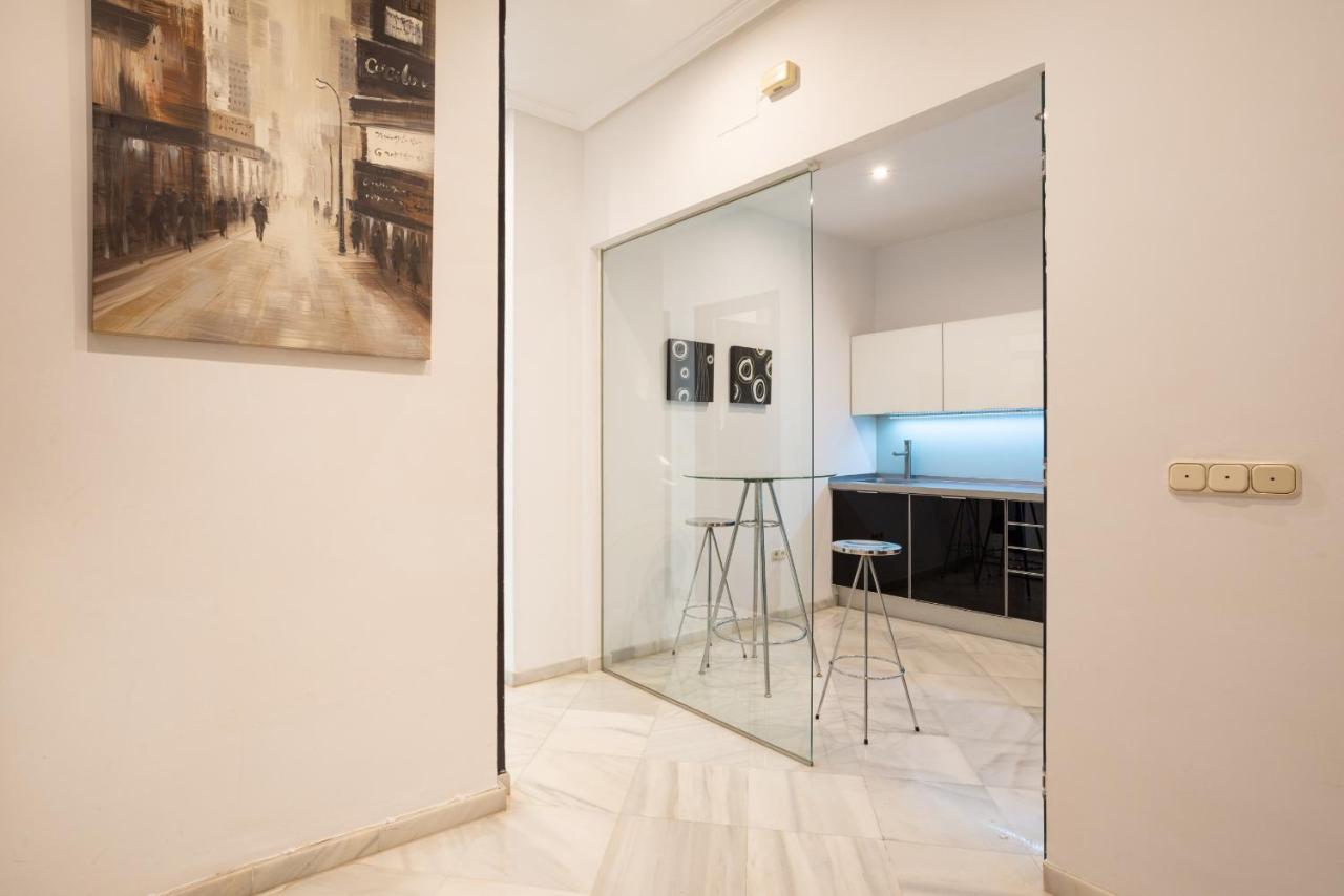 Urbe10 Cister 1 Bedroom Apartment Malaga Luaran gambar